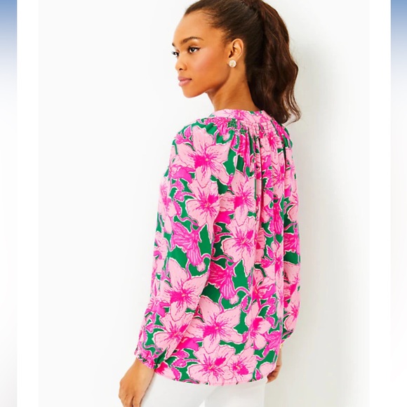 Lilly Pulitzer Elsa Top Kelly Green Hibis Kiss Size Large - Picture 3 of 3